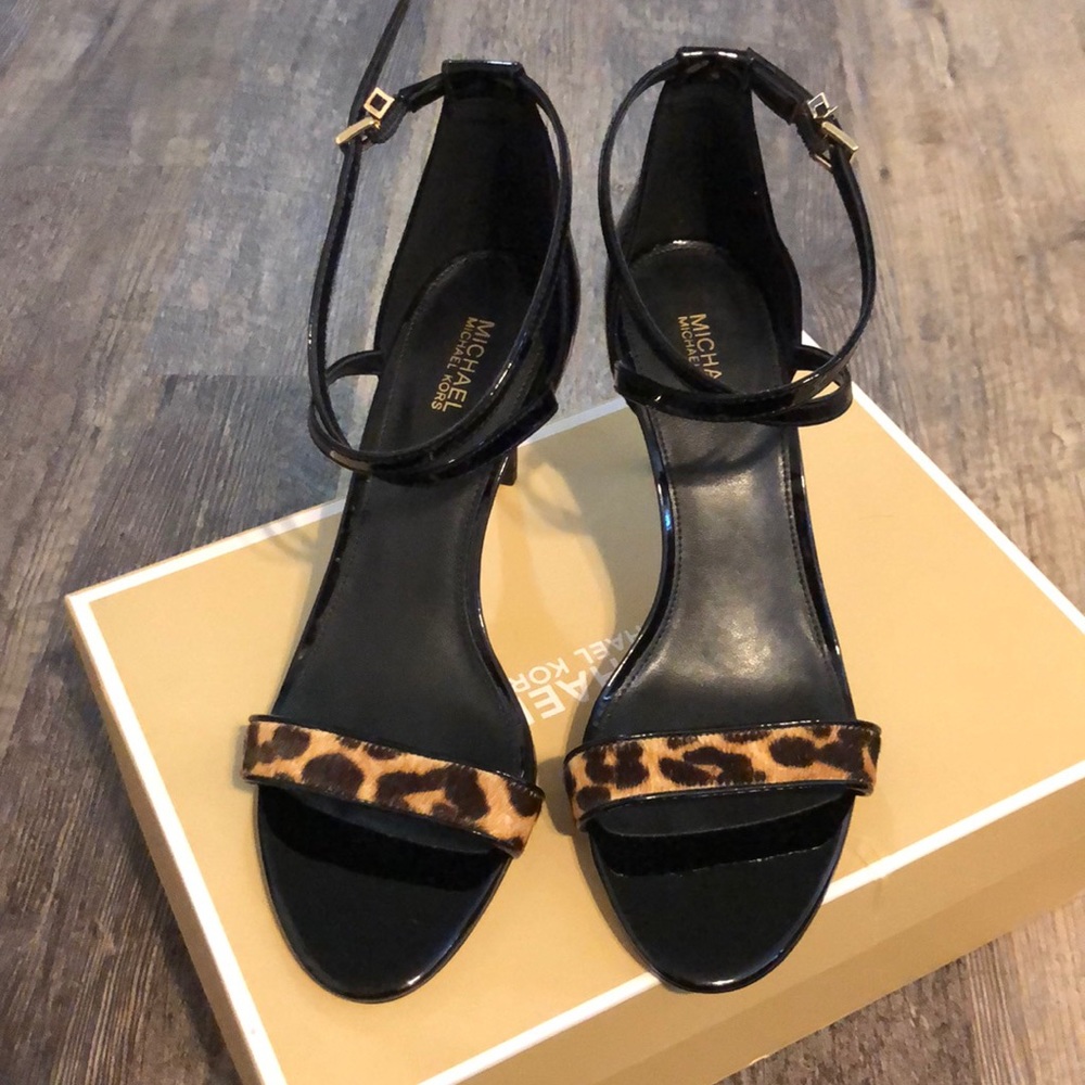 Michael Kors mid heel